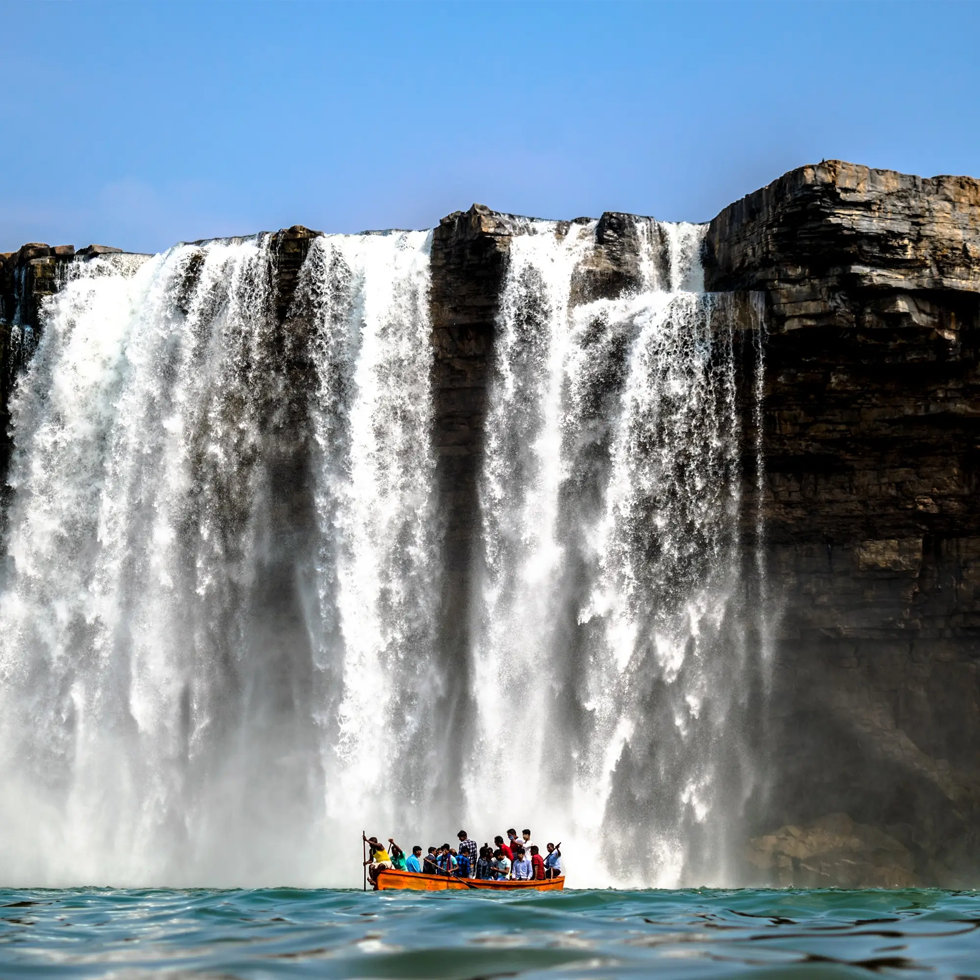5. Pagsanjan Falls – Adventure by Boat